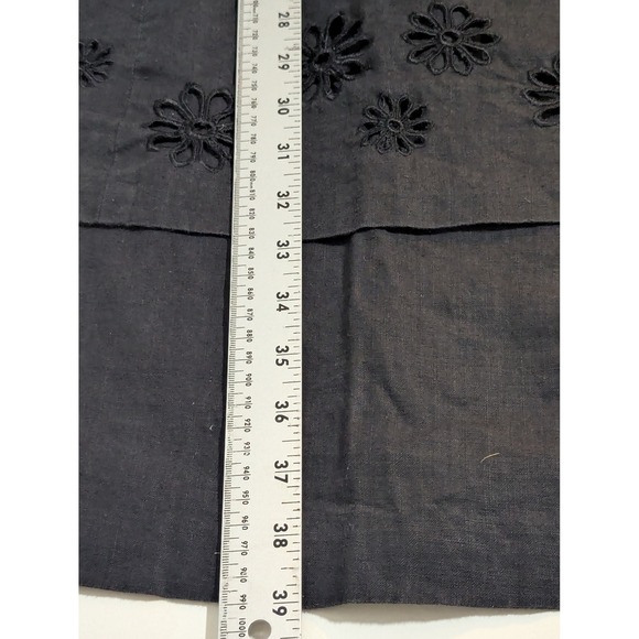 August Silk Black Linen Sheath‎ Dress Women's 10 Short Sleeve Floral Eyelet Hem - Picture 9 of 11